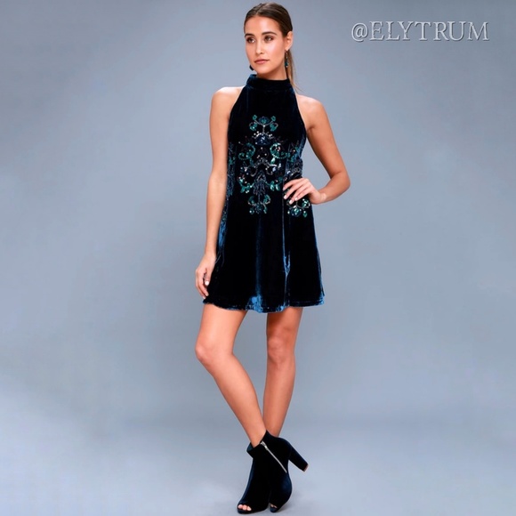 🎉 HP 🎉 Free People Jill's velvet sequin dress - Picture 3 of 8